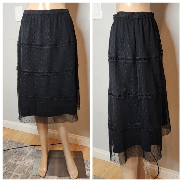 Downeast Mesh Overlay Polka Dot Lace Inset Pull On Skirt Size Small - Picture 3 of 16